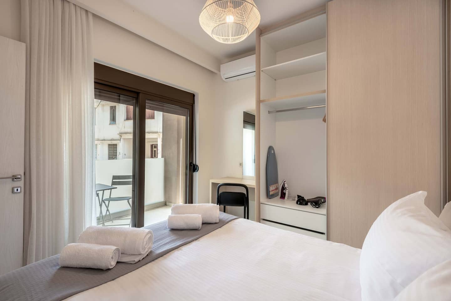 13177914-f005-4c79-aca1-e2133944a22f