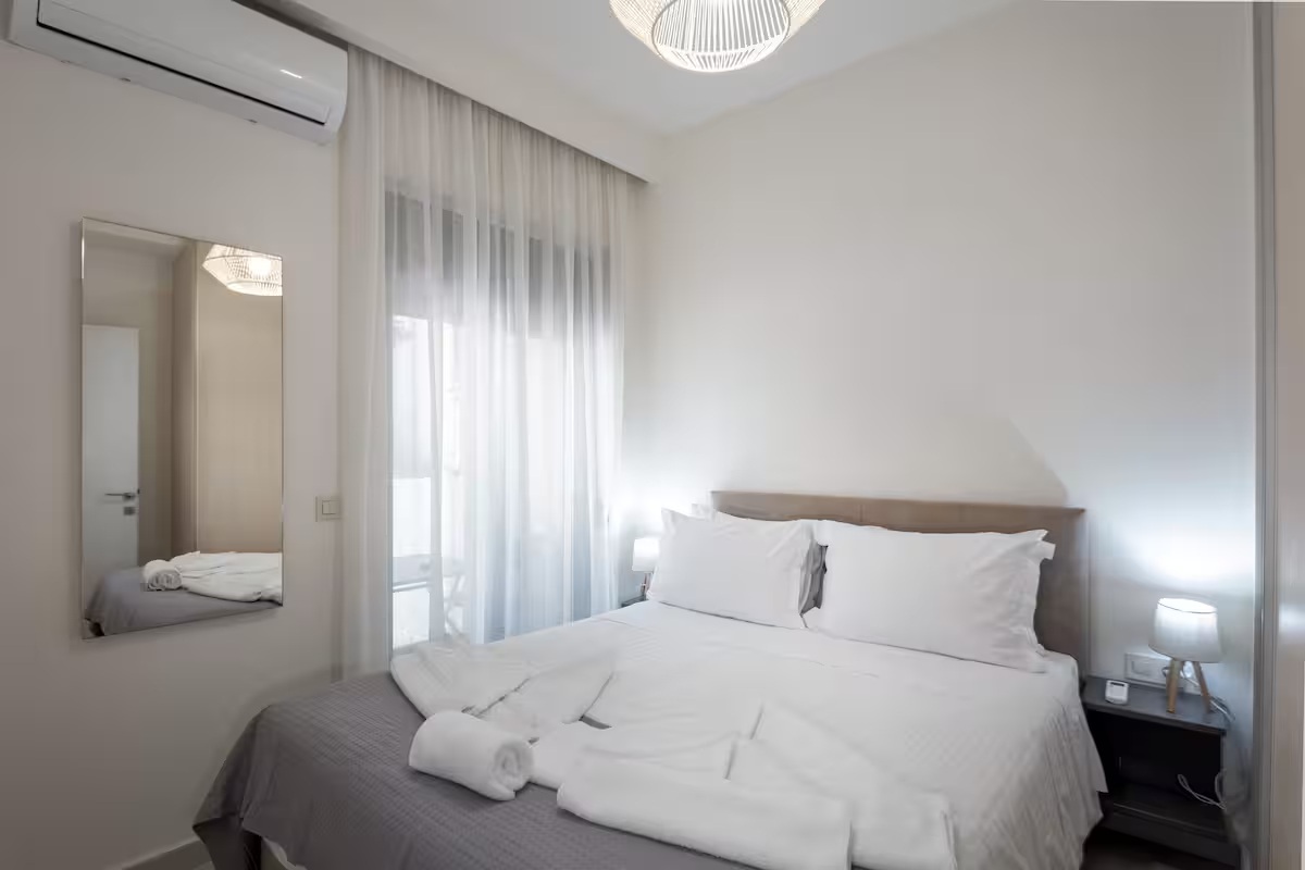 061eec64-3199-40a5-85d8-3678e7b6d2b1